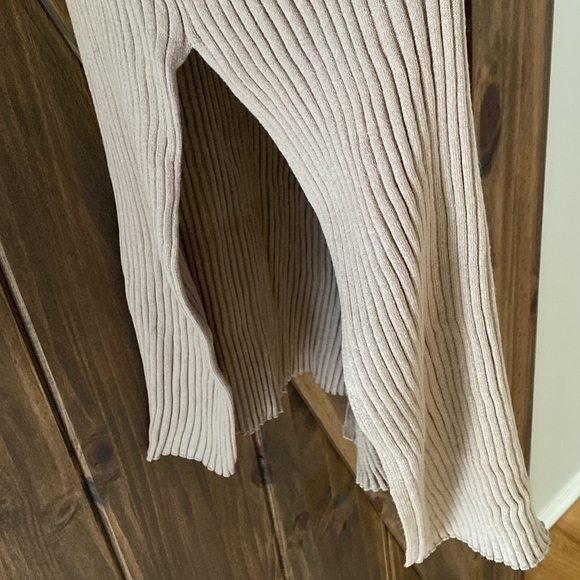 NWOT H&M Tan Bodycon Knit Dress - Picture 4 of 7